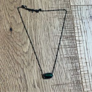 Kendra Scott necklace